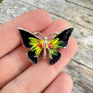 Vintage Jewelry Butterfly Brooch Pin
